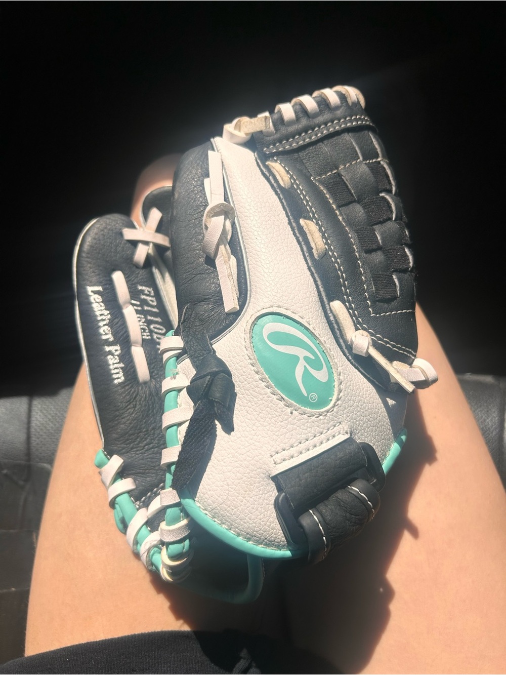 Rawlings left handed fast pitch softball glove